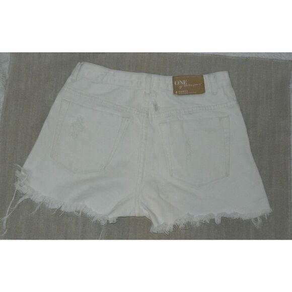 One by One Teaspoon Jean Shorts Size 28 Hawks White Cutoff Distressed Hawks - Picture 7 of 11